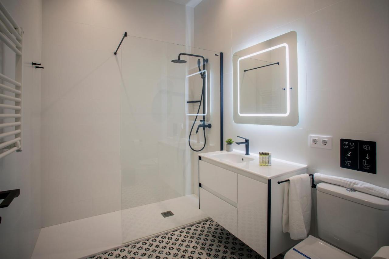 Nc Apartments Rambla 32 Фигерас Экстерьер фото
